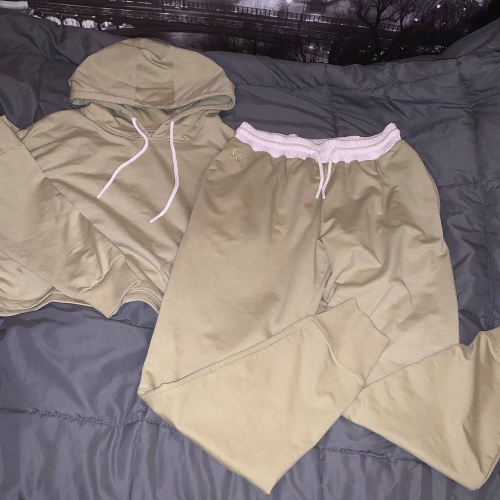 LC Lounge Set